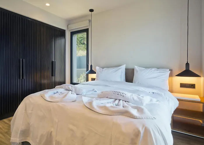 Aposperia Memorable Living